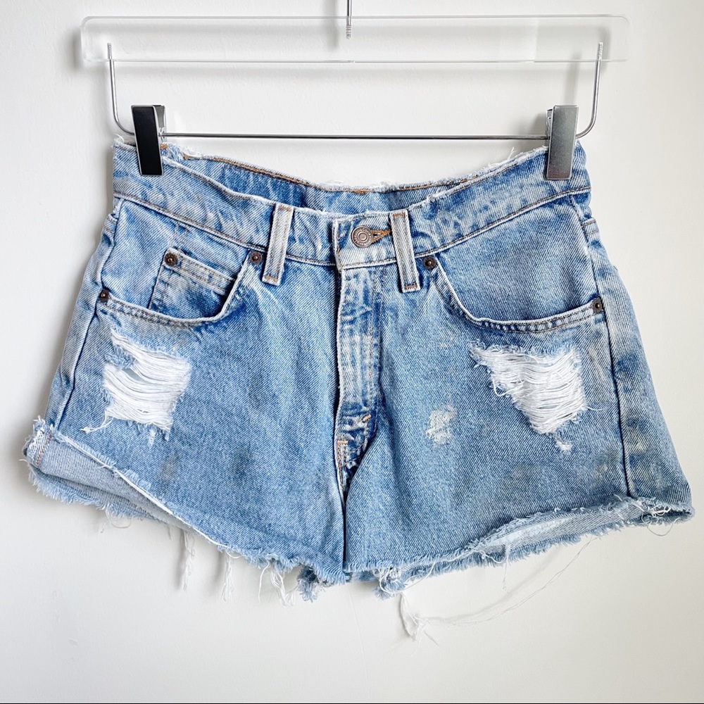 VTG LEVIS Furst of a Kind Cut Off Shorts Shorts 28